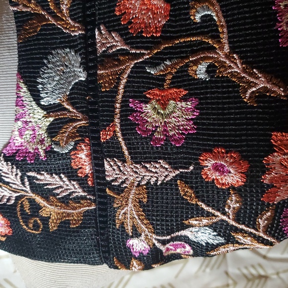 Dress - Picture 3 of 9